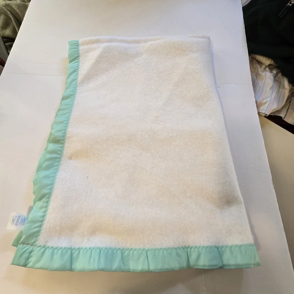 Vintage Riegel Teddy‎ Beddy Bear Baby Blanket Satin Trim 36